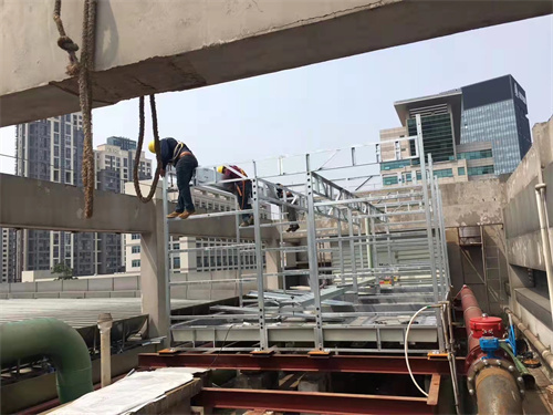 淺析工業冷卻塔產生噪音的原因(隔音墻能給冷卻塔降低多少噪音)